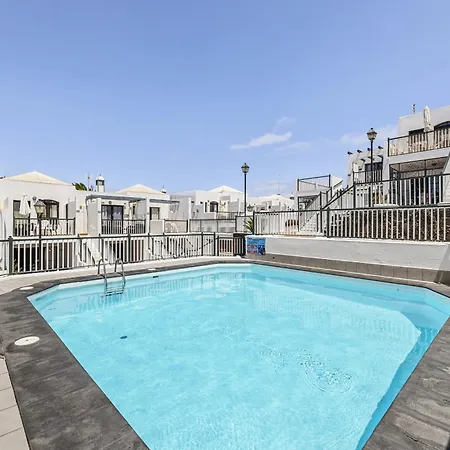 Casahost Arrocha Seaview Apartment Puerto del Carmen  Exterior photo
